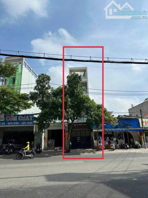 Bán nhà 1T4L sân thượng mặt tiền đường Hoàng Diệu 2, đang cho thuê 40tr/tháng. 94m2/19 tỷ.