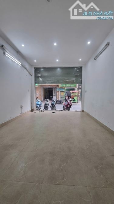 Mặt Phố Trần Điền Định Công Thanh Xuân 36m 16.8Tỷ 5Tầng Mt4m Vỉa Hè Kinh Doanh Đẳng Cấp
