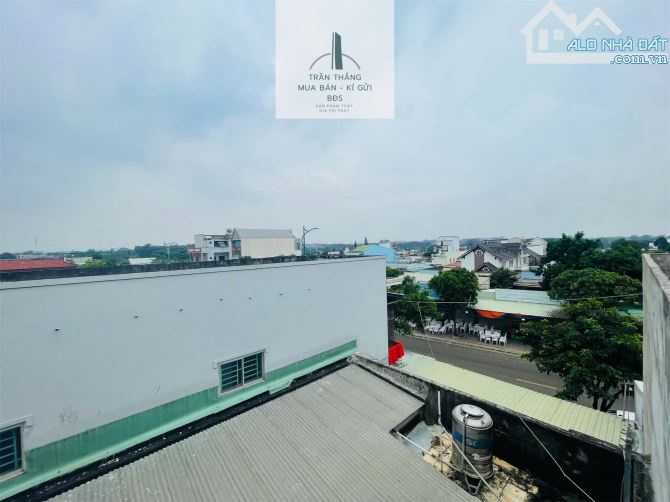 Vì nhu cầu mở rộng kinh doanh chủ cần nhượng lại mặt bằng đường 30/4 T.T Ngãi Giao - 10