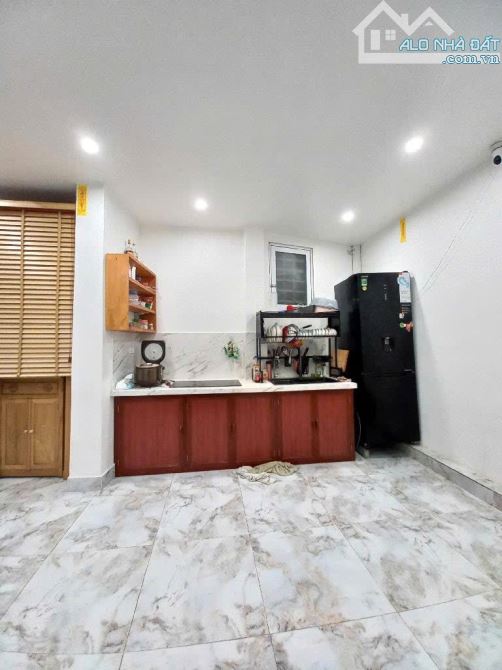 Bán nhà cạnh Gamuda Yên Sở, 40m2, 4,3 tỷ, ô tô đỗ cửa, có sổ, không quy hoạch - 1