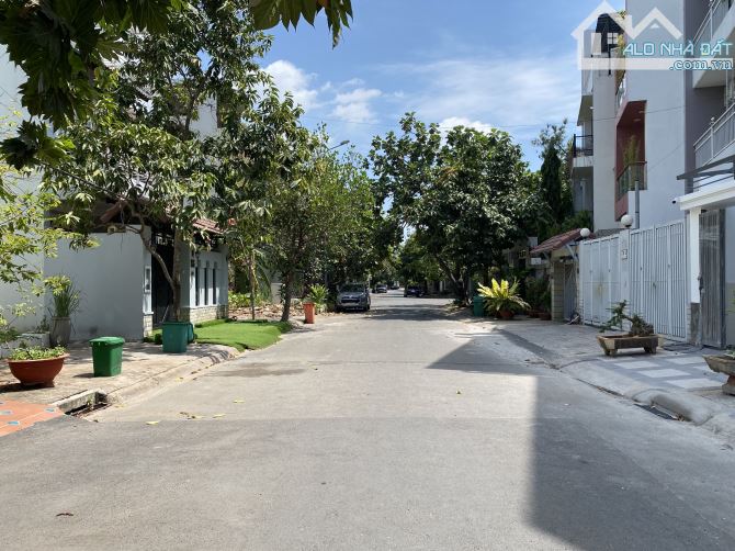 Bán nhà căn góc đường số 2 P An Phú Quận 2 gần chợ (172m2) 32 tỷ - 1