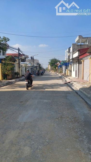 Bán lô đất 68m2 mặt đường Cách Hạ đối diện trường học Nam Sơn, An Dương - 1