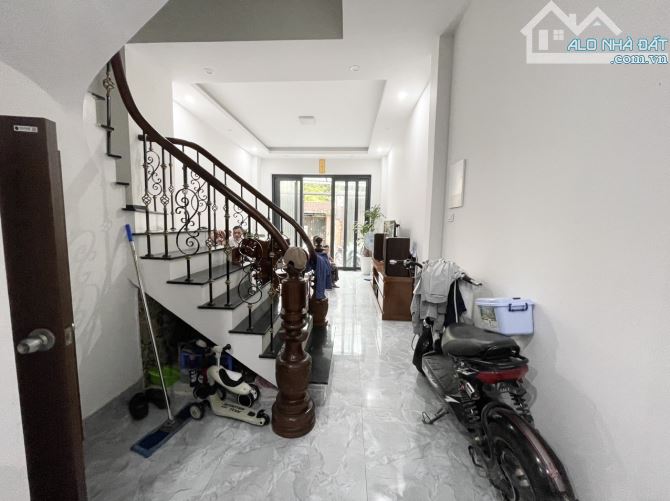 Bán nhà mới, Ngõ Thông, ô Tô, Gần Hoàng Quốc Việt, Trần Cung,Cổ Nhuế, Bắc Từ Liêm. 11,6 Tỷ - 1