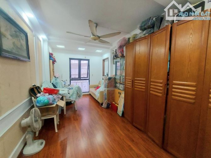 CC Cần bán nhà XÃ ĐÀN ĐỐNG ĐA-LÔ GÓC THOÁNG- KINH DOANH- Ở SƯỚNG- SÁT PHỐ-28m2 giá 4tỷ1 - 1
