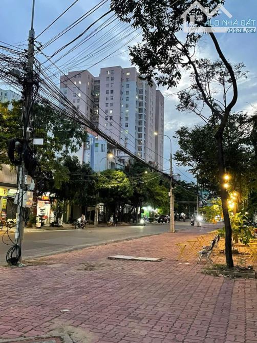 BÁN NHÀ 72M², HƯỚNG ĐÔNG NAM – GIÁ 7.7 TỶ, PHƯỜNG 10, KHU ĐÔ THỊ CHÍ LINH - 1