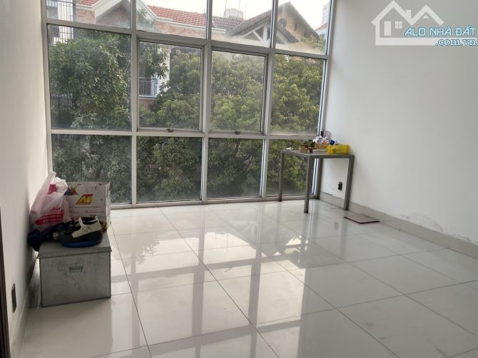Bán nhà căn góc đường số 2 P An Phú Quận 2 gần chợ (172m2) 32 tỷ - 18