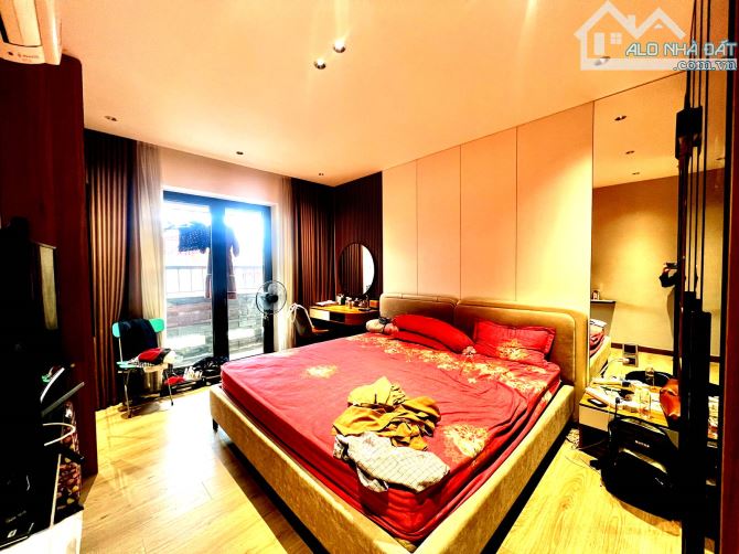 Bán CHCC B6A Nam Trung Yên NGUYỄN CHÁNH, Nam Trung Yên, Cầu Giấy. Giá : 6,75 Tỷ. 79m2 - 4