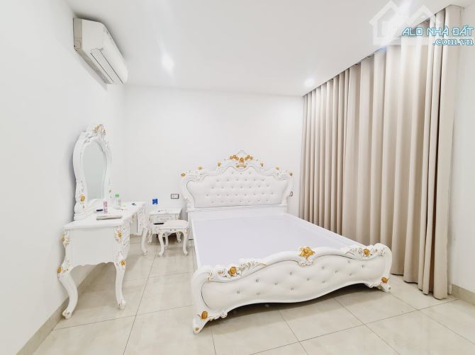 Bán Tòa nhà mặt phố Vĩnh Tuy Ngay dốc đoàn kết xuống 238m xây 8 tầng mặt tiền rộng KD - 2