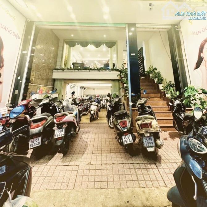 Cho thuê Tòa nhà MT 144 Trần Quang Diệu, Phường 14, Quận 3. - 2