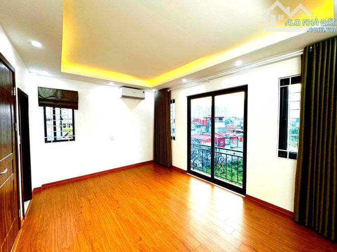 Hot, bán nhà Thanh Am DT60m2, MT4.5m, lô góc, ô tô tránh, kinh doanh, giá 7.9 tỷ - 2