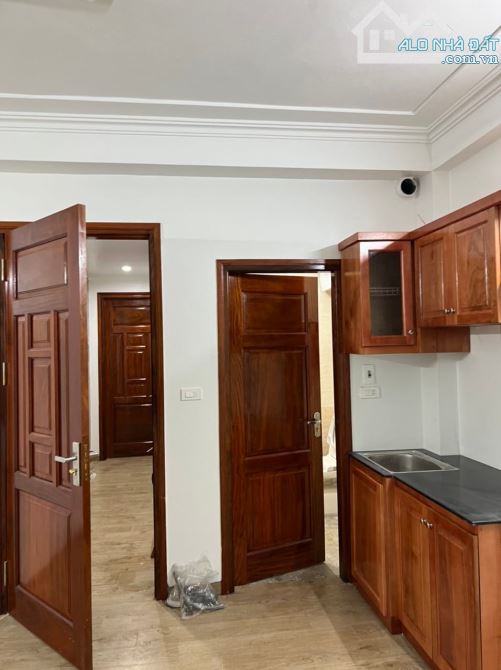 CCMN 9 phòng full Chùa Láng Đống Đa. DT61m, 7 tầng MT5m2 Giá 13.5 tỷ Kinh doanh ngon - 2