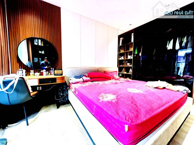 Bán CHCC B6A Nam Trung Yên NGUYỄN CHÁNH, Nam Trung Yên, Cầu Giấy. Giá : 6,75 Tỷ. 79m2 - 5