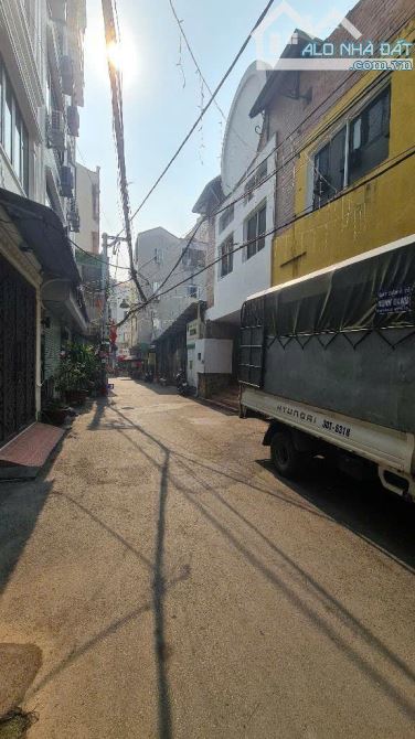 BÁN NHÀ HÀ CẦU- HÀ ĐÔNG DT:47MX3T MT:3.7 GIÁ 12 tỷ - 3