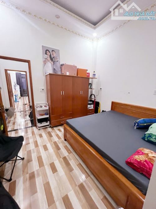 BÁN NHÀ 1 TRỆT 2 LẦU P.HÓA AN ĐÃ HOÀN CÔNG CỔNG SAU CTY PONCHEN,DT 4X16=64M2,SỔ RIÊNG,4PN, - 3