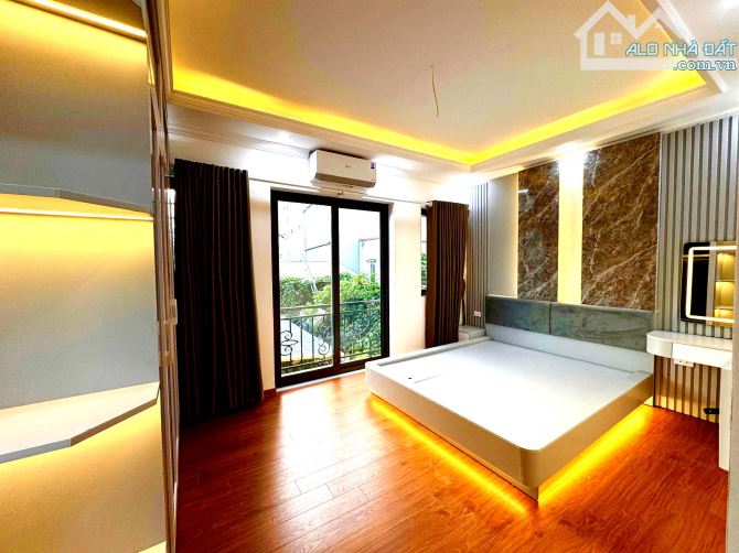 Hot, bán nhà Thanh Am DT60m2, MT4.5m, lô góc, ô tô tránh, kinh doanh, giá 7.9 tỷ - 3