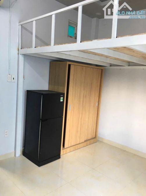 CHDV HẺM Ô TÔ THÔNG - 42M2 - 5 TẦNG - DOANH THU 32TR/THÁNG - CHỈ NHỈNH 7 TỶ - 3