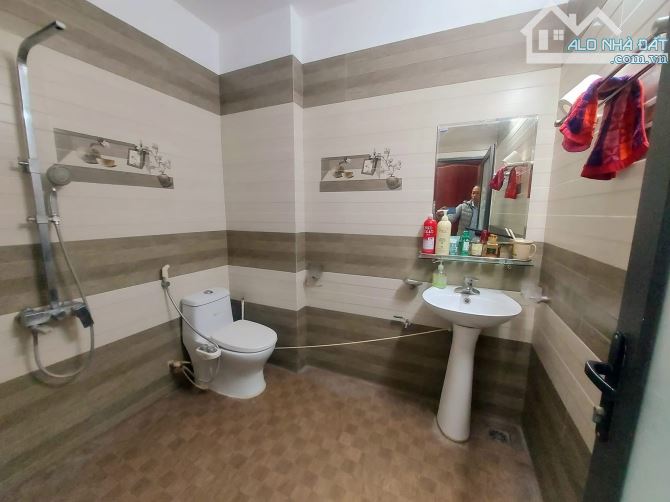 CC Cần bán nhà XÃ ĐÀN ĐỐNG ĐA-LÔ GÓC THOÁNG- KINH DOANH- Ở SƯỚNG- SÁT PHỐ-28m2 giá 4tỷ1 - 3