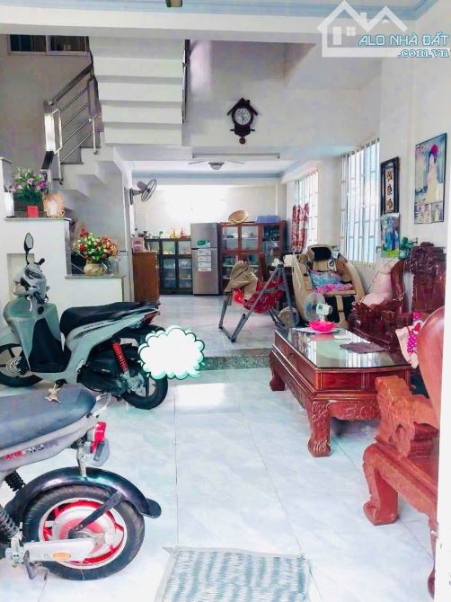 🏡 Bán Nhà Ngay Chợ P. Thống Nhất DT 60m2 Chỉ 2,35 Tỷ - 3