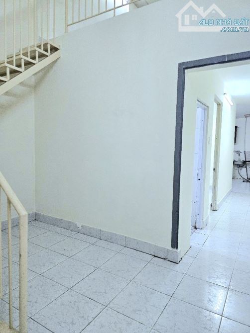 Bán nhà 2 tầng, Hẻm xe hơi Huỳnh Tấn Phát, 80m2 (4x20), cạnh KDC Nam Long Q7, chỉ 6.4 tỷ - 4