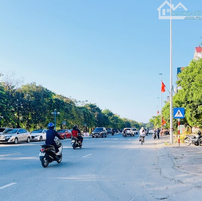 HOA HẬU VĨNH NGỌC GẦN CẦU NHẬT TÂN  Ô TÔ TRÁNH KIINH DOANH TỐT - 4
