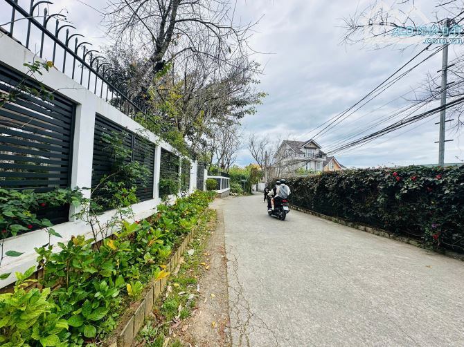 ĐẤT SIÊU HIẾM - Khu Biệt Thự Cô Giang phường 9 đà lạt 547m2 - 4