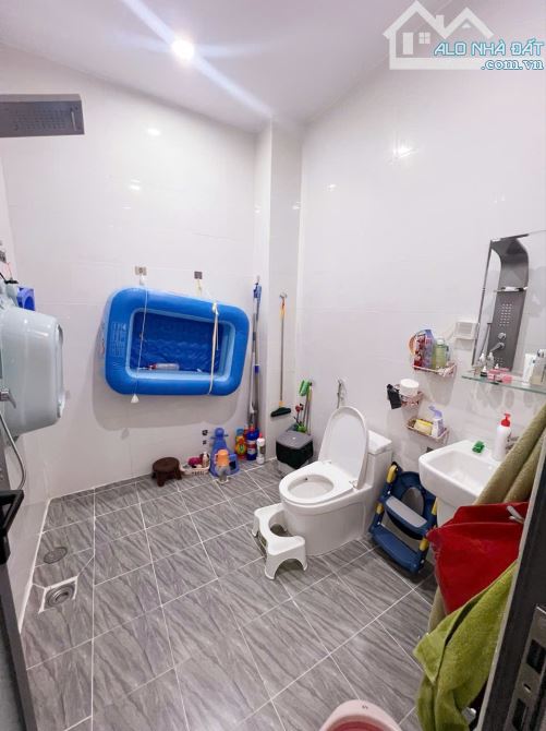 BÁN NHÀ 1 TRỆT 2 LẦU P.HÓA AN ĐÃ HOÀN CÔNG CỔNG SAU CTY PONCHEN,DT 4X16=64M2,SỔ RIÊNG,4PN, - 4