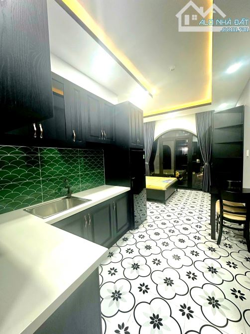SIÊU PHẨM CHDV CAO CẤP, HẺM 8M TRƯƠNG PHƯỚC PHAN, MỚI KENG,4X18M,9 PHÒNG,KHOÁN 45TR,9.xx - 4