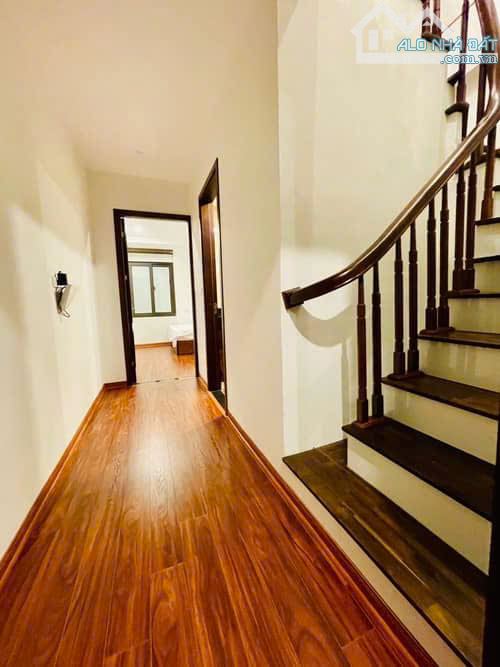 TOÀ CHDV VÕ CHÍ CÔNG TÂY HỒ - PHÂN LÔ Ô TÔ TRÁNH - 7 TẦNG THANG MÁY - 55M2. GIÁ 21 TỶ - 4