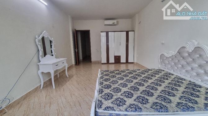 Mặt phố Trần Điền, vỉa hè đá bóng, kinh doanh - 4