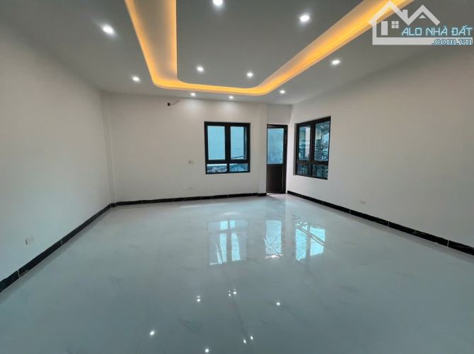 BÁN GẤP NHÀ PHỐ LÊ QUANG ĐẠO - PHÚ ĐÔ - 55MX5T - Ô TÔ KINH DOANH SẦM UẤT CHỈ 10.5 TỶ- HÓT - 5