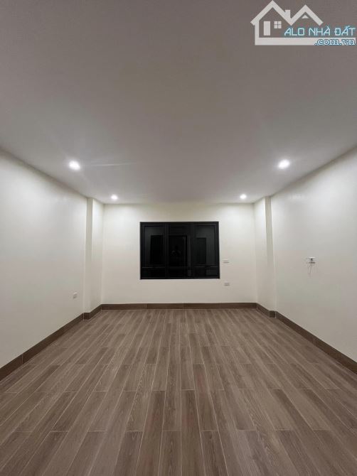 Nhà đệp ở ngay Cầu Giấy. Sổ A4 40m, 6 tầng 4 ngủ MT4m3 Giá 10.9 tỷ - 6