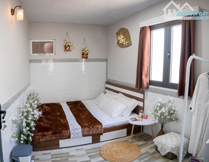 Homestay Hẻm Ô Tô Nhỏ Tự Phước, Phường 11, Đà Lạt, mặt tiền rộng 5.6m - 6