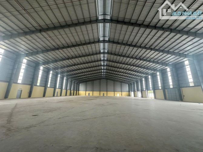 Cho thuê kho xưởng 4.080m² xây dựng mới, có PCCC tự động và điện 3 pha, đường Quốc Lộ 91