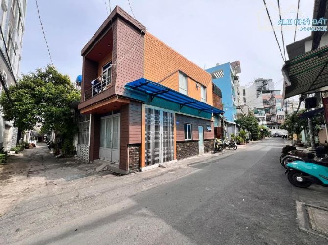 Bán nhà HXH Nguyễn Sỹ Sách, P 15, Tân Bình. DT: 40m2, 3 tầng. Giá : 4.5 tỷ TL