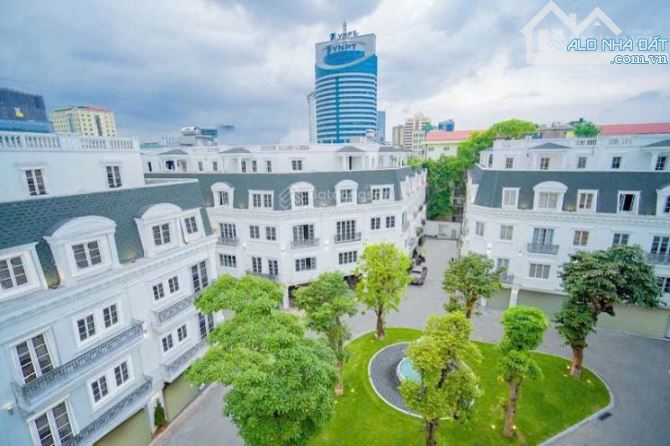 1 căn duy nhất 58 Trúc Khê 5 tầng 85m2 MT 9.5m thang máy, view vườn hoa, ôtô vào, ở sang