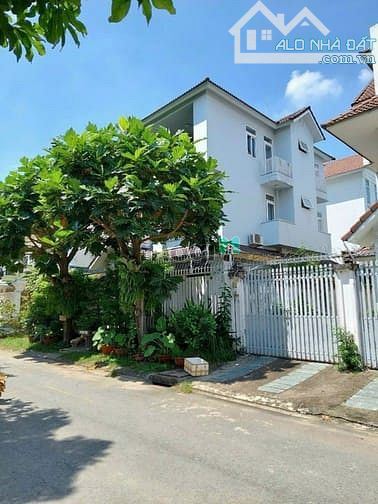 Bán Biệt Thự An Lộc Nguyễn Oanh, P.17, Gò Vấp. Giảm 1 tỷ còn 19 tỷ TL.
