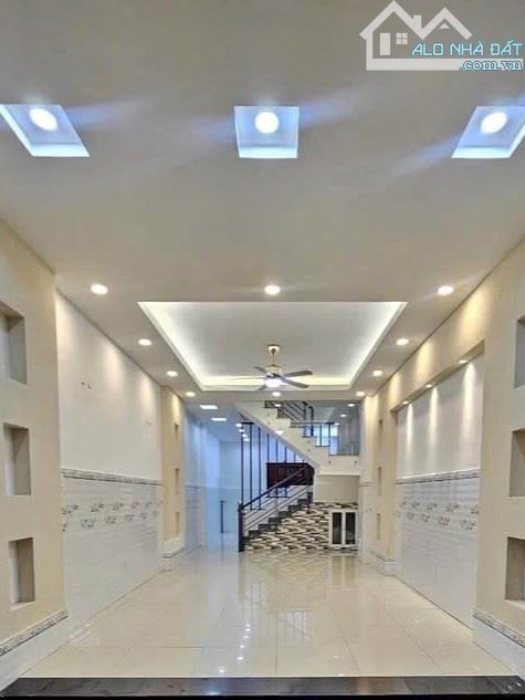 50m2, HXH, SHR, Cuối Lê Trọng Tấn, 2 tỷ 780 còn thương lượng !!!