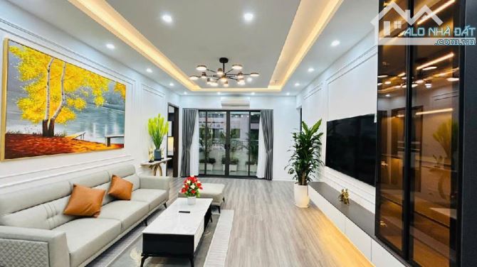 Cần bán nhanh chung cư - nguyễn cơ thạch - dt 82 m2 - chỉ hơn 4.8 tỷ