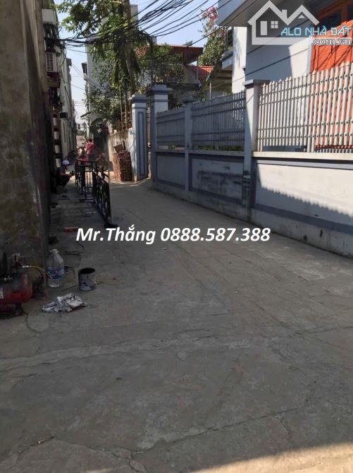 BÁN GẤP 75M ĐẤT TẠI XÃ LIÊN NINH – THANH TRÌ 30m RA MẶT PHỐ Đ- RỘNG 17m GIÁ 57TR/m