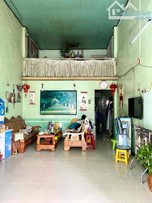 CHỈ 4TỶ95 NHÀ MẶT TIỀN SƠN TRÀ-NGAY CẦU RỒNG CẠNH CHỢ ĐÊM SƠN TRÀ-QUÁ TỐT ĐỂ ĐẦU TƯ