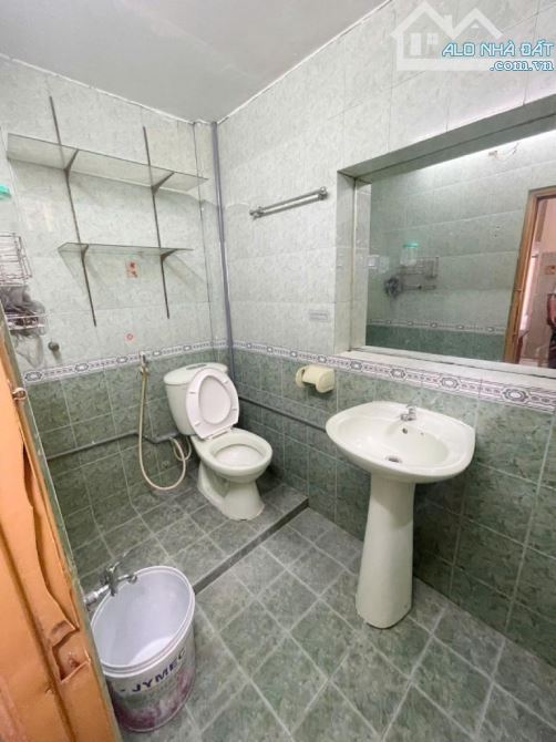 Chung cư Trần Hưng Đạo ,P14, Q5. DT 452(4×11,5), 2 tầng. Giá 2,5 tỷ bớt lộc - 10