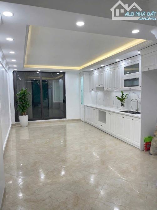 Bán nhà Hạ Đình, Thanh Xuân, 46m2*5T, Ngõ thông, Kinh Doanh, Gần phố. - 1