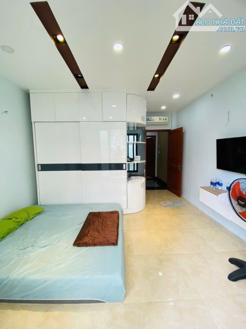 Bán nhà D1 (Nguyễn Văn Thương) - Vị trí vàng 4,2x13m - Nhà mới 5 tầng full nội thất ở ngay - 20