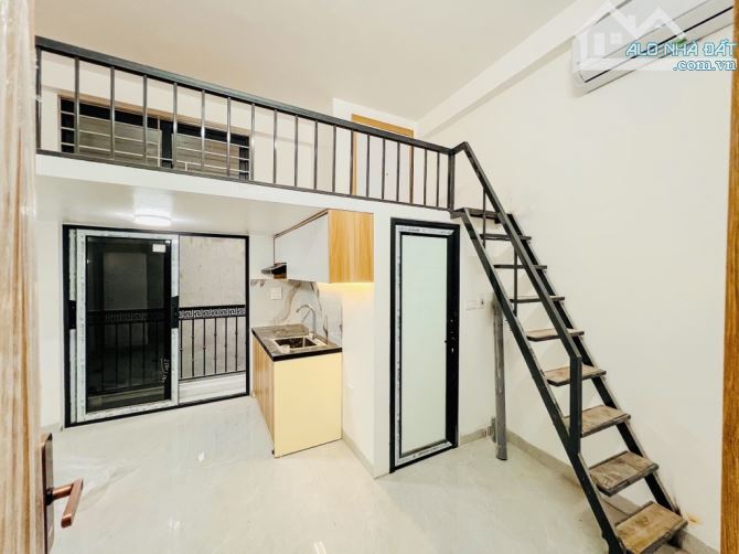 CCMN ĐẸP ĐÌNH THÔN - 45M NGÕ NÔNG RỘNG- CẠNH MẶT PHỐ Ô TÔ TRÁNH - 9PKK DÒNG TIỀN 45TR - 2