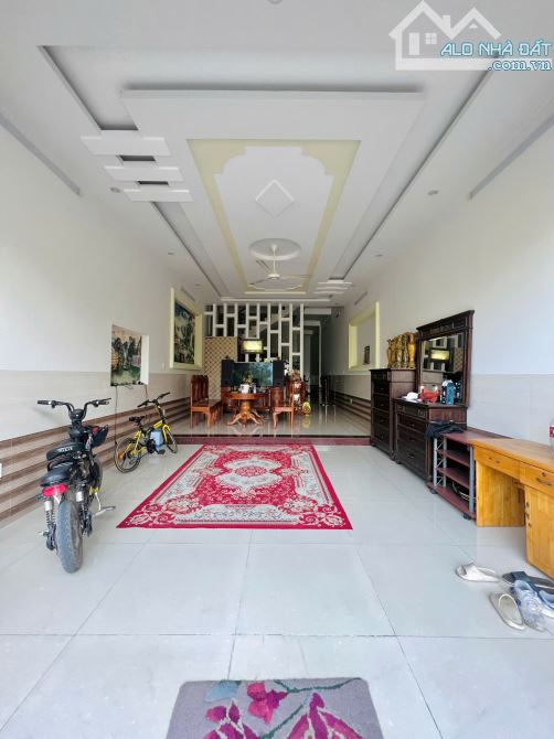 Nhà 2 lầu 1 tum diện tích 95m² riêng thổ cư 100% Gần Khu dân cư Tân Phong - 2