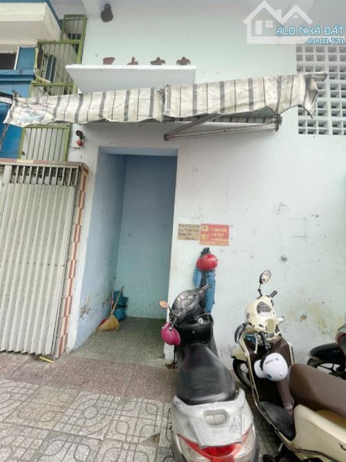 Chung cư Trần Hưng Đạo ,P14, Q5. DT 452(4×11,5), 2 tầng. Giá 2,5 tỷ bớt lộc - 2