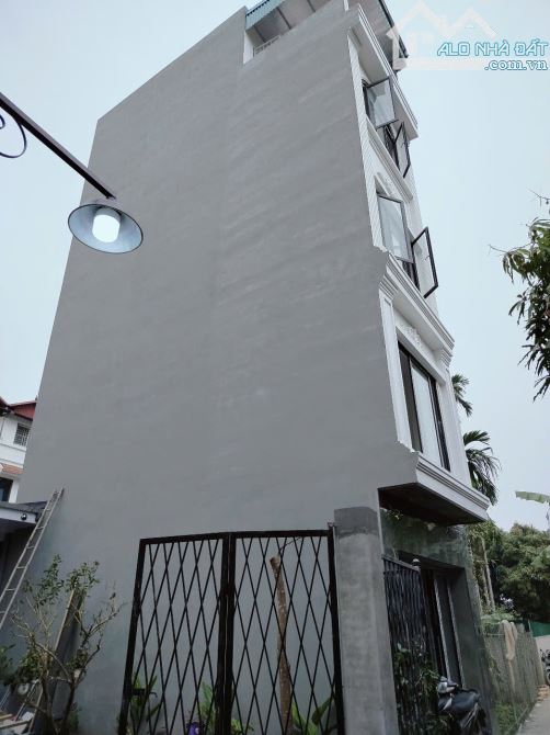 Bán nhà dân xây độc lập phố Việt Hưng, 10m ra ngõ thông ô tô chạy: 35m2 x 5 tầng, hơn 5 tỷ - 2