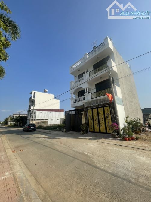 Bán gấp nền đất 1 xẹc nguyễn xiển phường trường thạnh gần vin q9 - 2