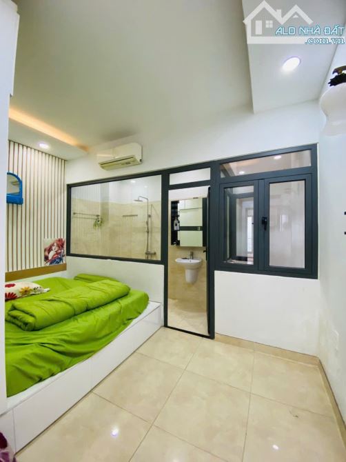 Bán nhà D1 (Nguyễn Văn Thương) - Vị trí vàng 4,2x13m - Nhà mới 5 tầng full nội thất ở ngay - 22