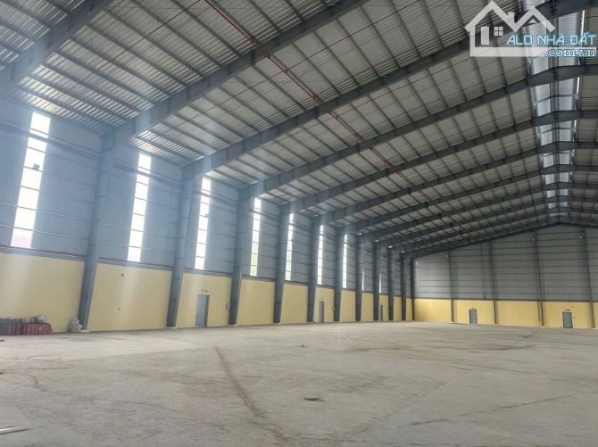 Cho thuê kho xưởng 4.080m² xây dựng mới, có PCCC tự động và điện 3 pha, đường Quốc Lộ 91 - 3